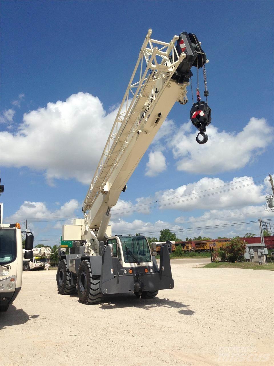 Terex CD225 Żurawie terenowe
