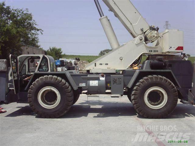 Terex CD225 Żurawie terenowe