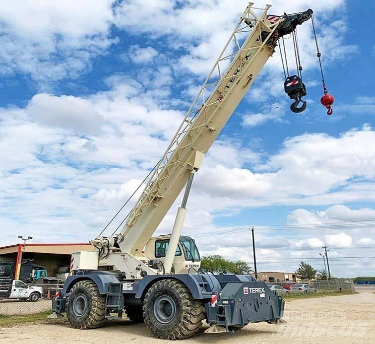 Terex RT670-1 Żurawie terenowe