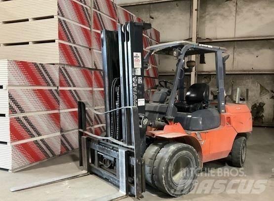 Toyota 7FDU45 Wózki widłowe inne