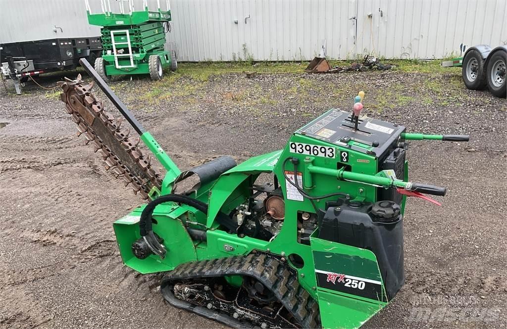 Vermeer RTX250 Koparki łańcuchowe