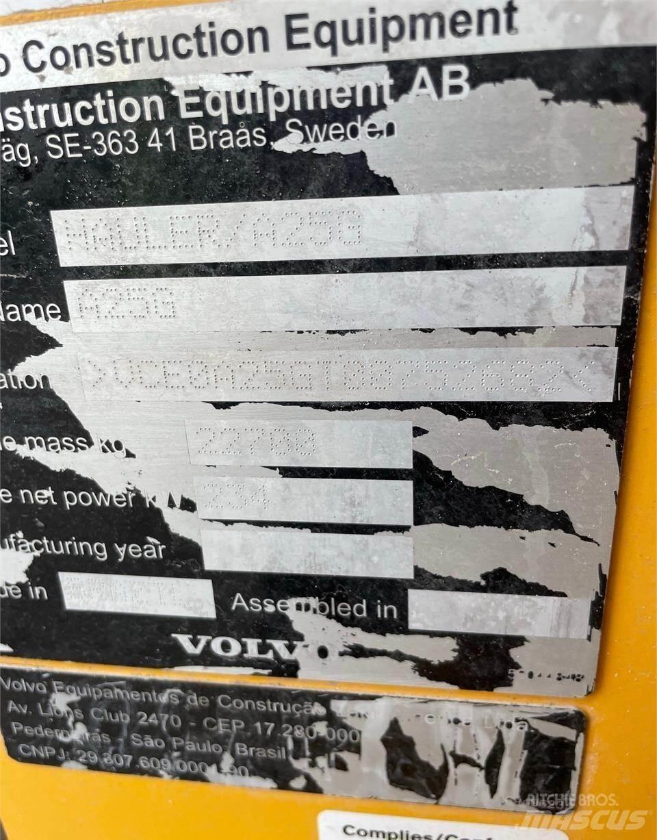 Volvo A25G Wozidła przegubowe
