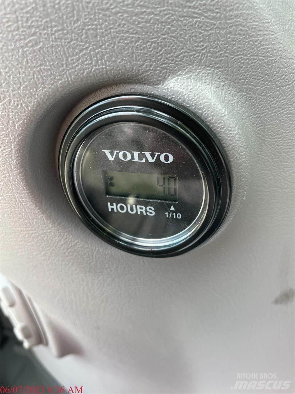 Volvo EC140EL Koparki gąsienicowe