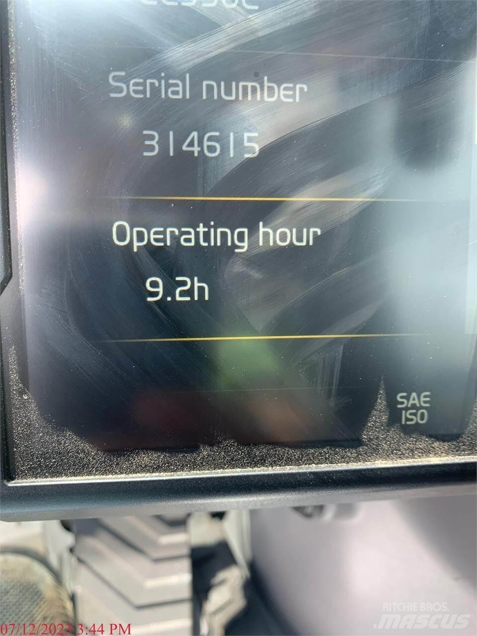 Volvo EC350EL Koparki gąsienicowe