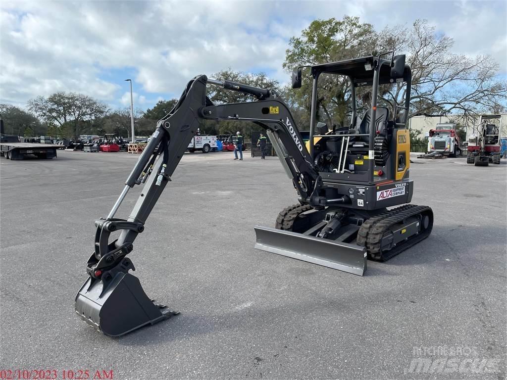 Volvo ECR25D Minikoparki