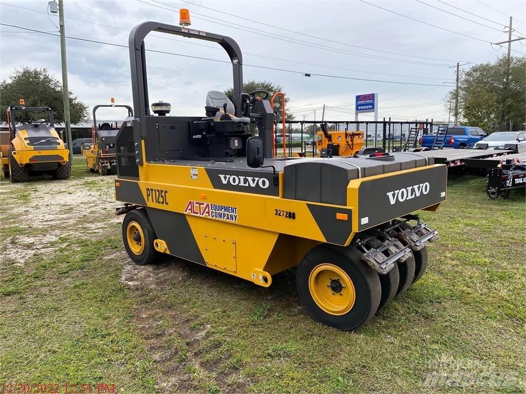 Volvo PT125C Walce ogumione