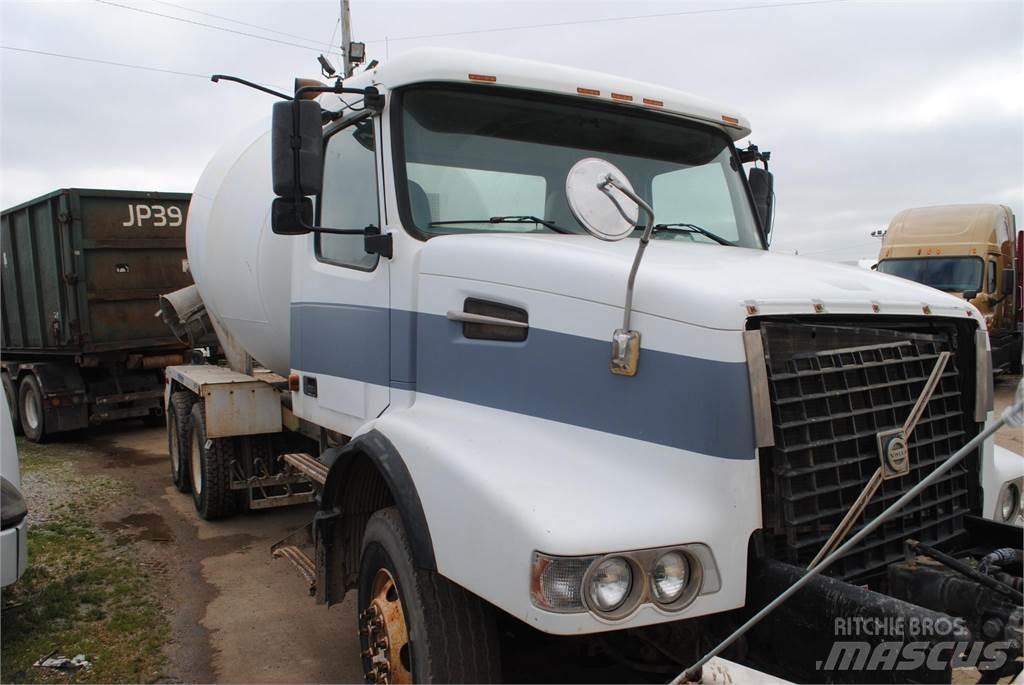 Volvo VHD64B200 Gruszki do betonu