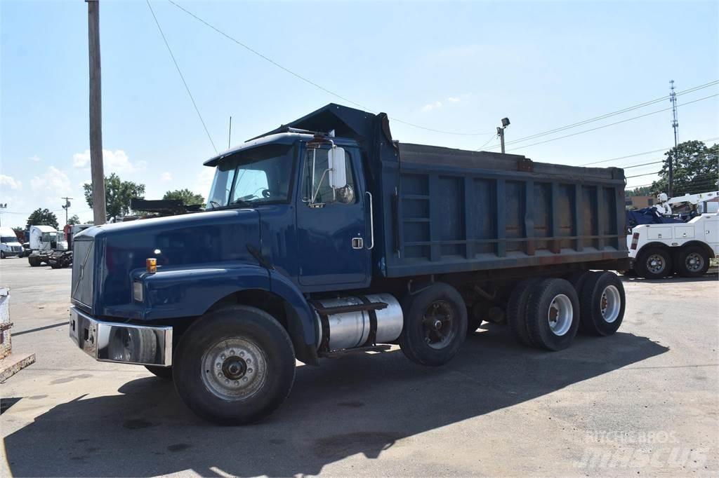 Volvo WG64T Wywrotki