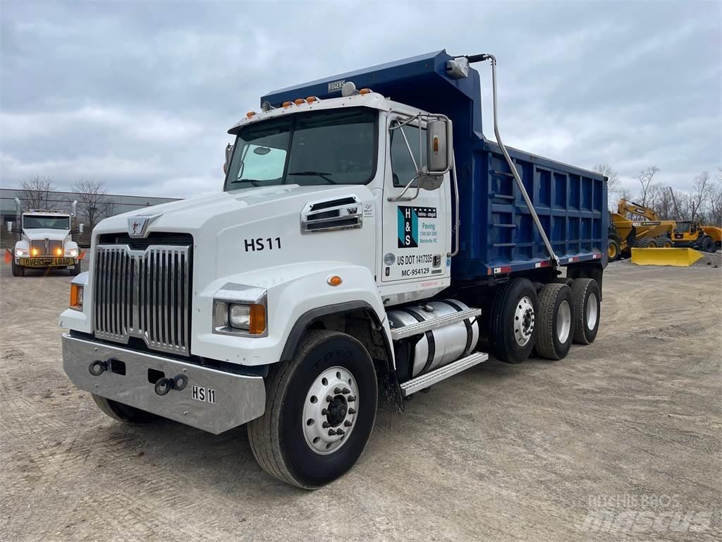 Western Star 4700 Maszyny budowlane - Inne