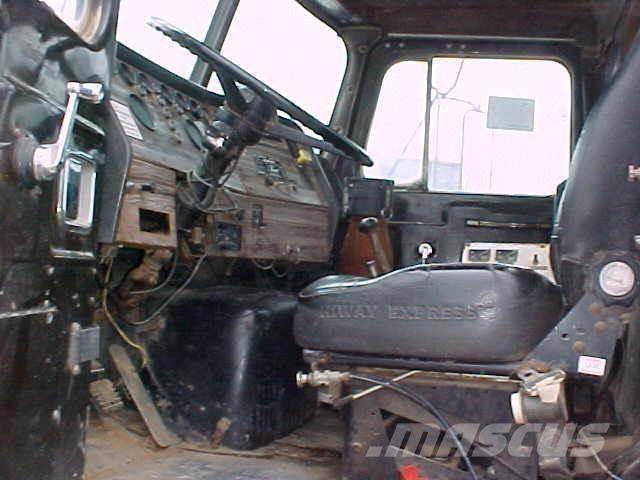 Western Star 6964F Cysterna