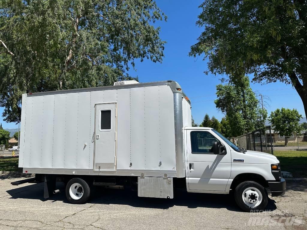 Ford E 450 SD Kombi / koparki ssące