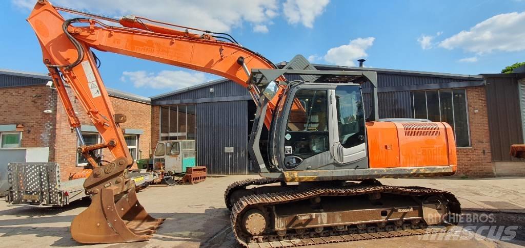 Hitachi ZX 210 LC-3 Koparki gąsienicowe