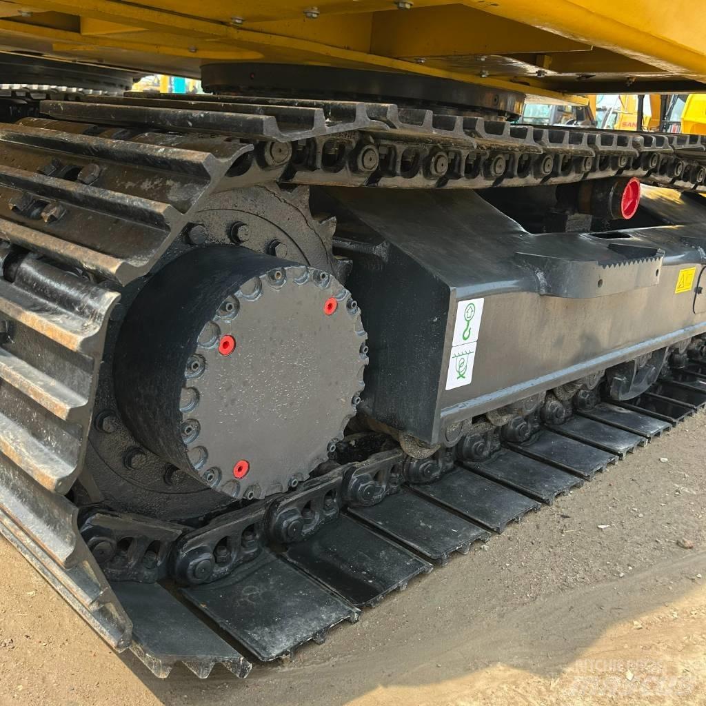 Komatsu 130 Koparki gąsienicowe