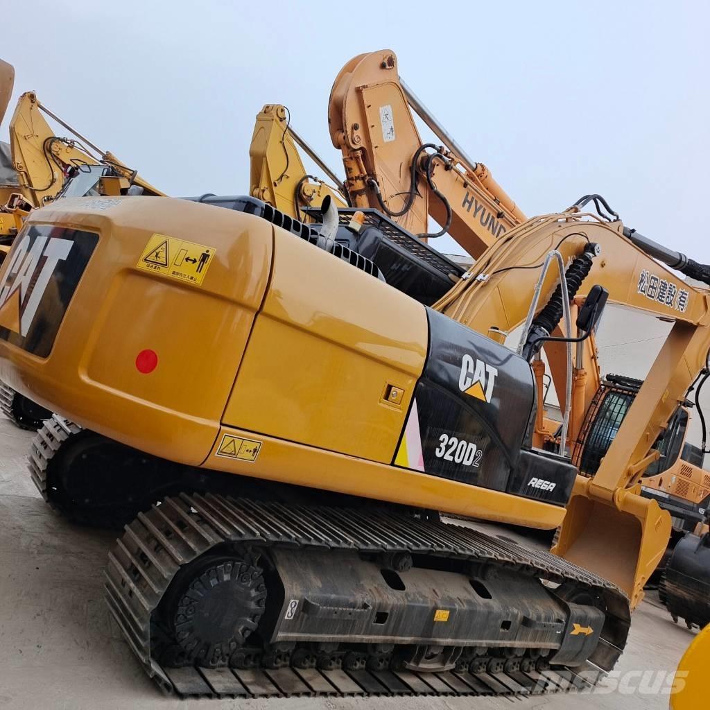 CAT 320 D 2 L Koparki gąsienicowe