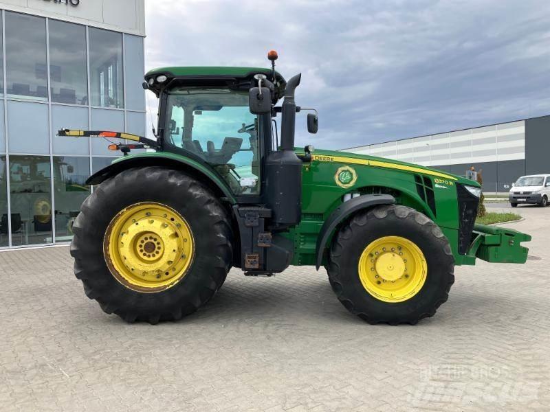 John Deere 8270 R Ciągniki rolnicze