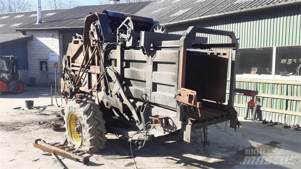 Fendt 12130N Ciągniki rolnicze