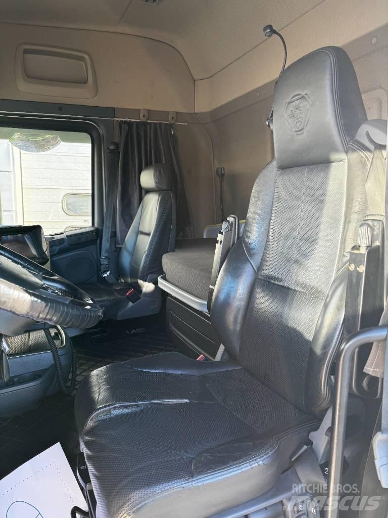 Scania R520LB8x4*4 Wywrotki