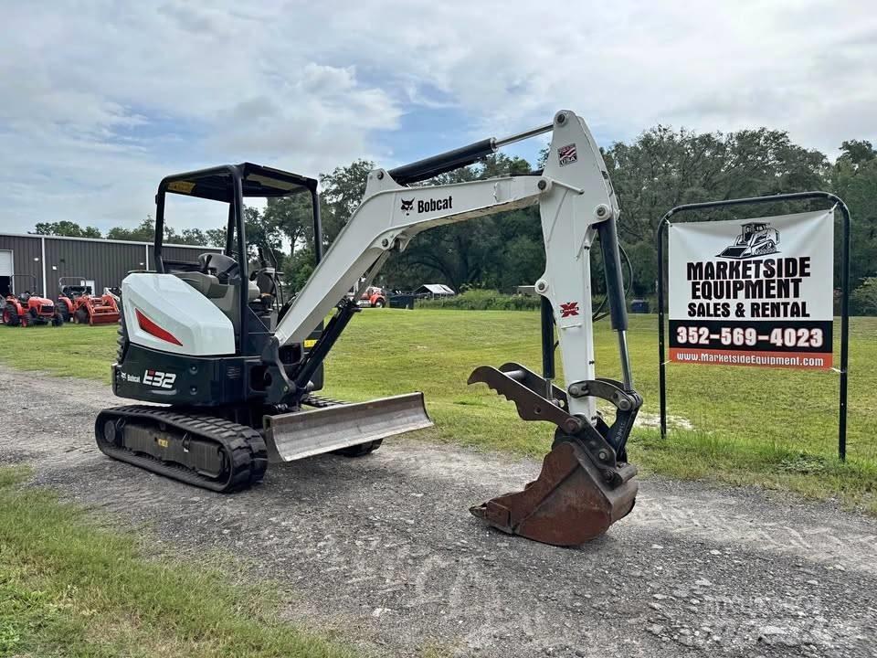 Bobcat e32 Minikoparki