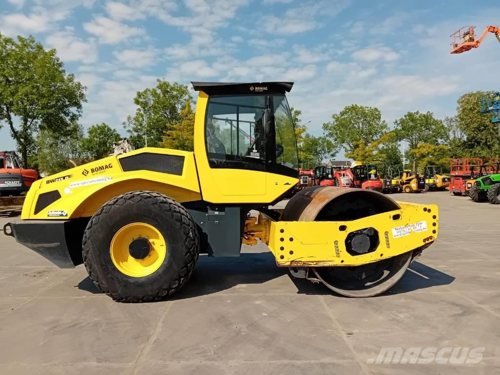 Bomag BW 213 D-5 Zagęszczarki gruntu