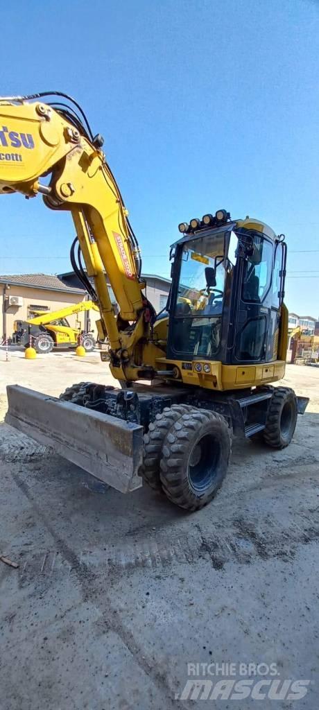 Komatsu PW98 MR-11 Koparki kołowe