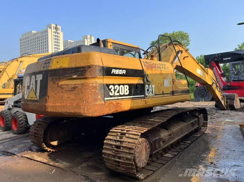 CAT 320BL Koparki gąsienicowe