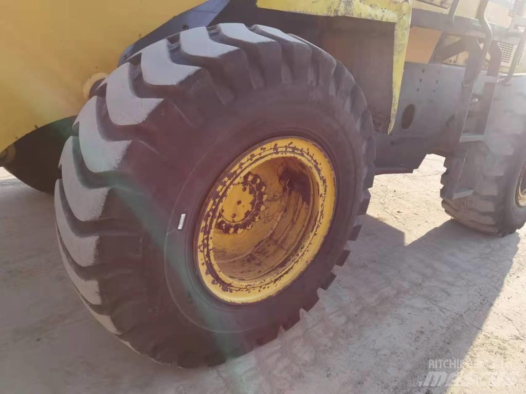 Komatsu WA 320-3 Ładowarki kołowe