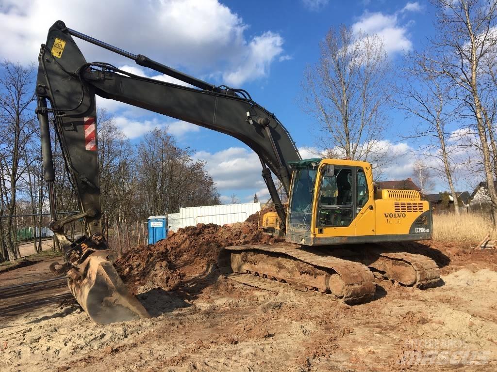 Volvo EC 240 B N LC Koparki gąsienicowe