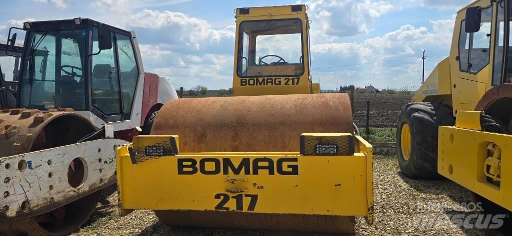Bomag BW 217 D Walce jednobębnowe