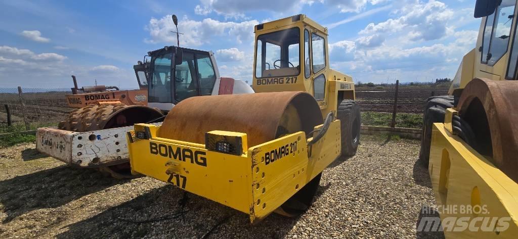 Bomag BW 217 D Walce jednobębnowe