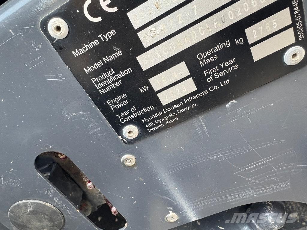 Doosan DX 27 Z Minikoparki