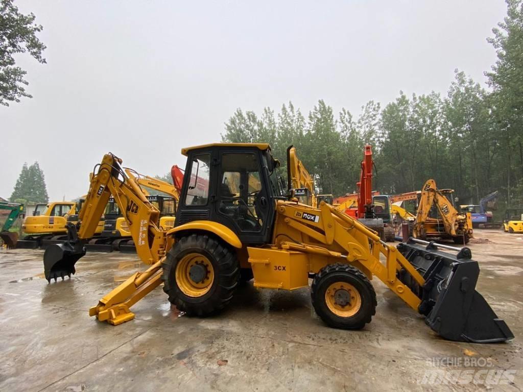JCB 3 CX Koparko-ładowarki