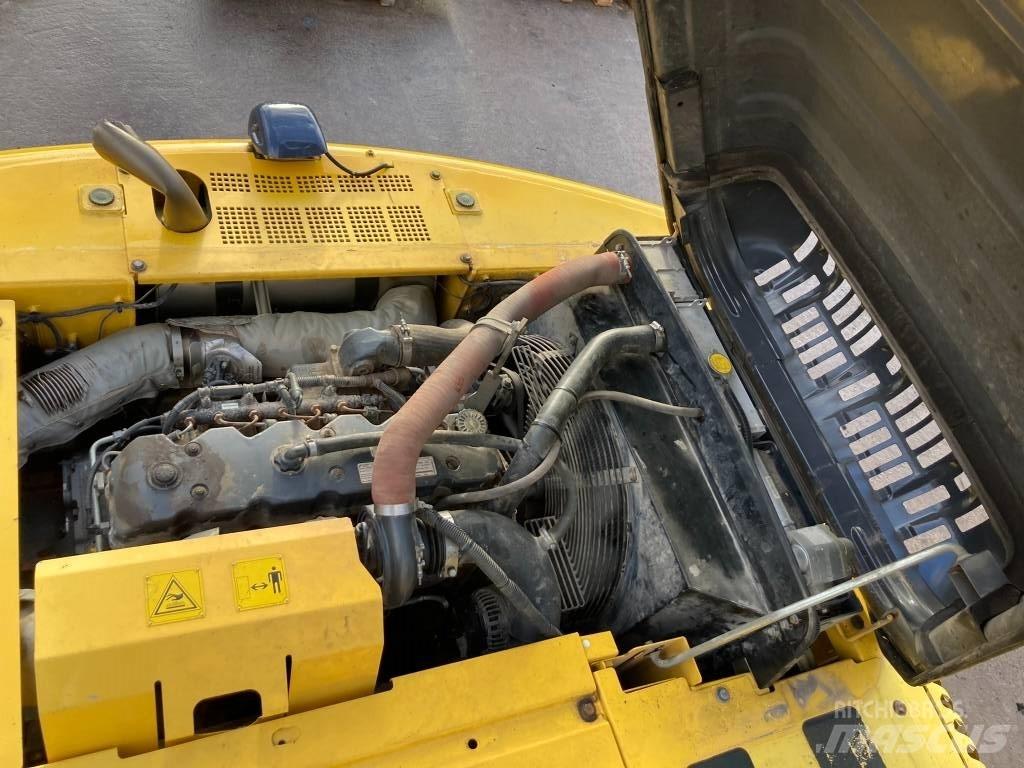 New Holland E 215 C Koparki gąsienicowe