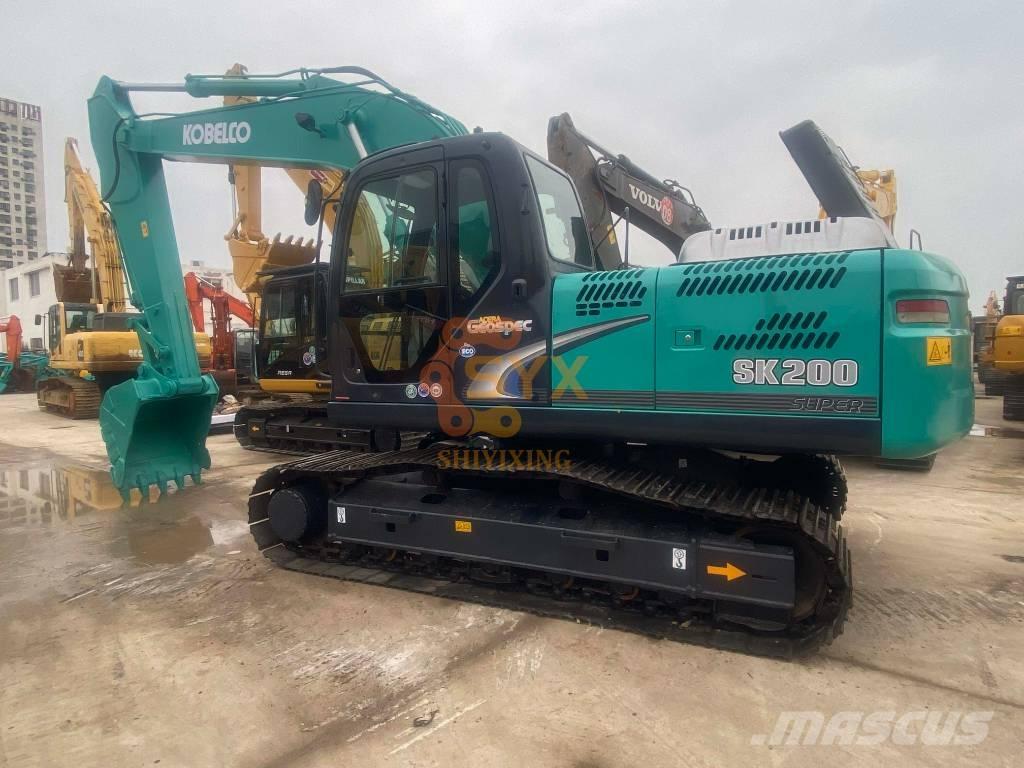 Kobelco SK 200-8 Koparki gąsienicowe