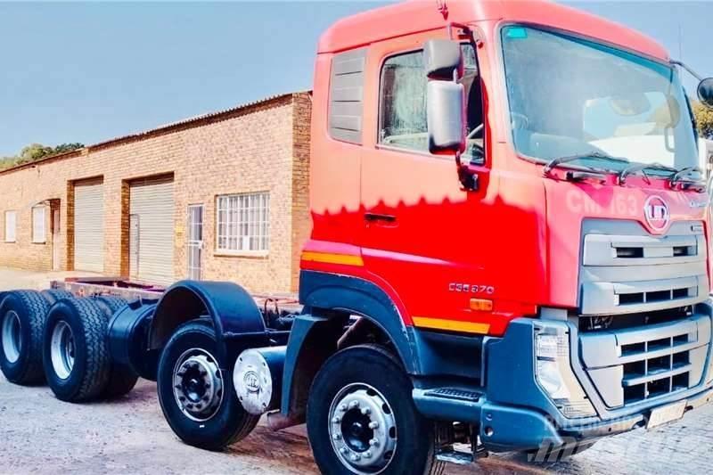 UD CGE 370 8x4 Inne