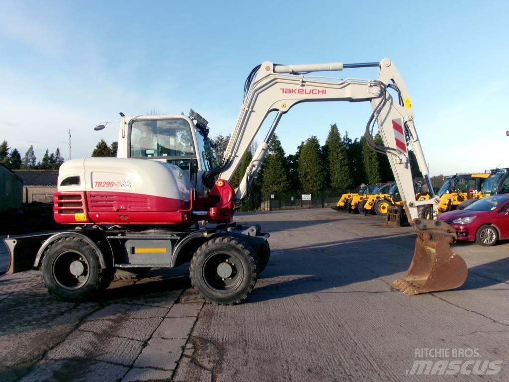 Takeuchi TB 295 W Koparki kołowe