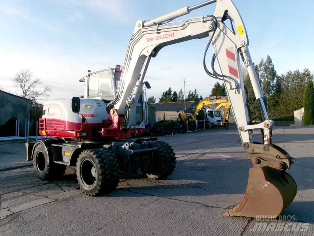 Takeuchi TB 295 W Koparki kołowe