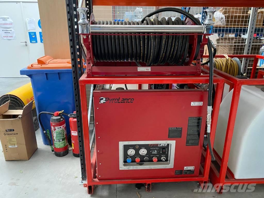  Pyrolance  UHP Wozy strażackie