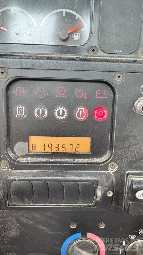 CAT D 6 N LGP Spycharki gąsienicowe