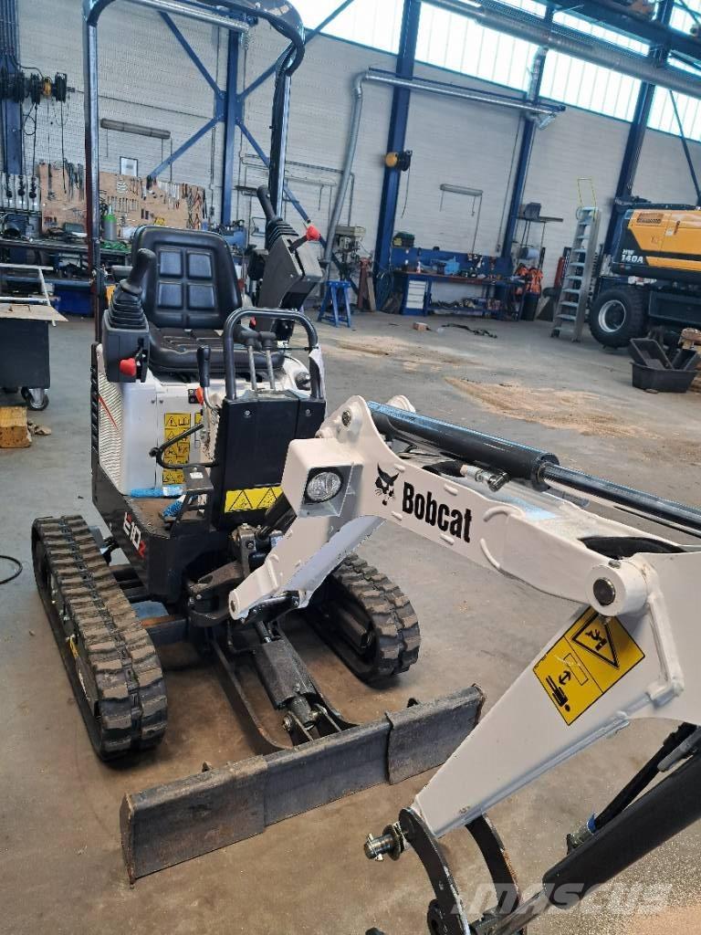 Bobcat E10Z Minikoparki