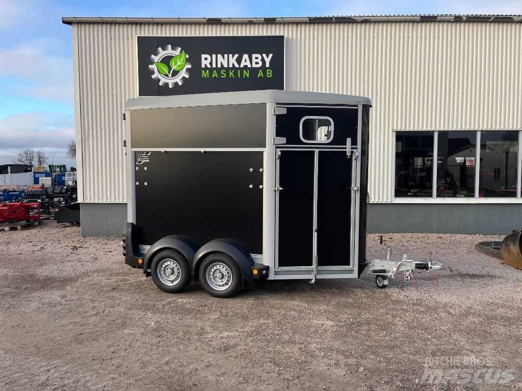 Ifor Williams HB 403 Naczepy do transportu zwierząt