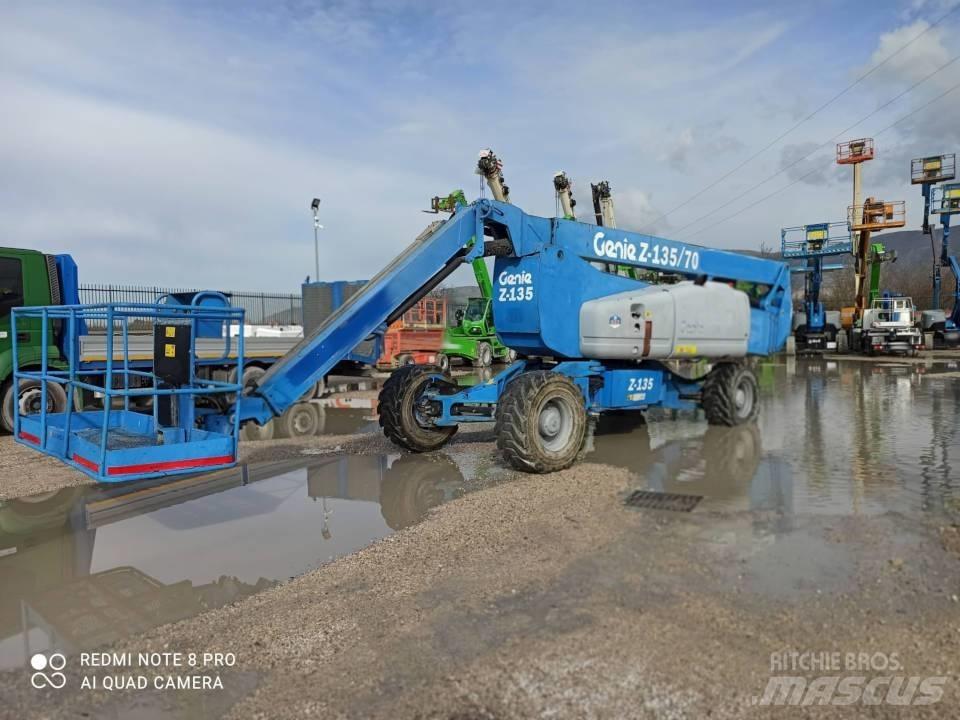 Genie Z 135/70 Podnośniki przegubowe