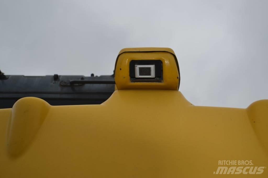 Komatsu PC 138 US-10 Koparki gąsienicowe