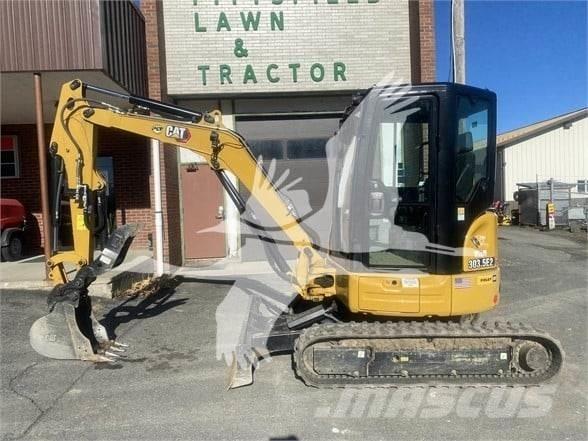 CAT 303.5E2 CR Minikoparki