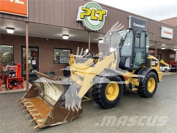 CAT 908M Ładowarki kołowe