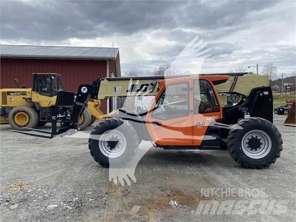 JLG 742 Ładowarki teleskopowe