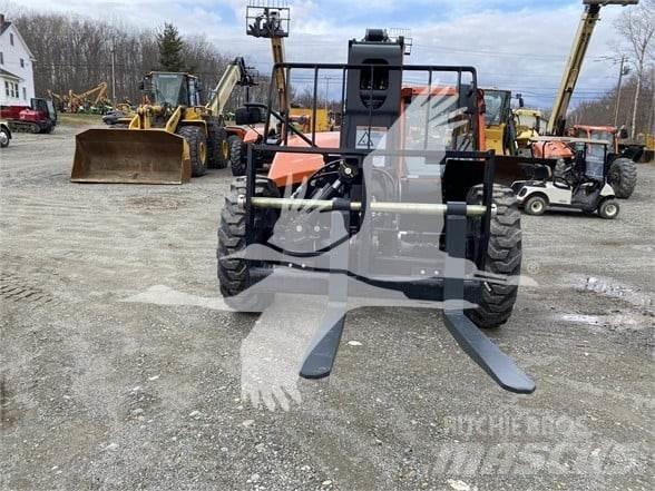 JLG 742 Ładowarki teleskopowe