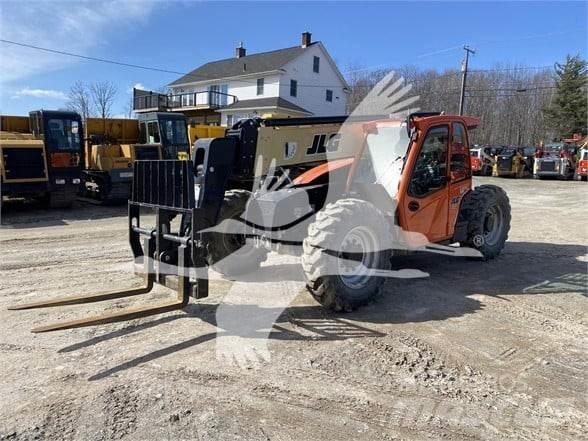 JLG 742 Ładowarki teleskopowe