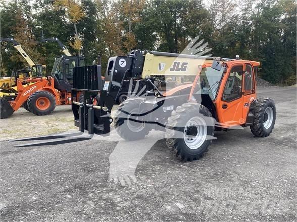 JLG 742 Ładowarki teleskopowe