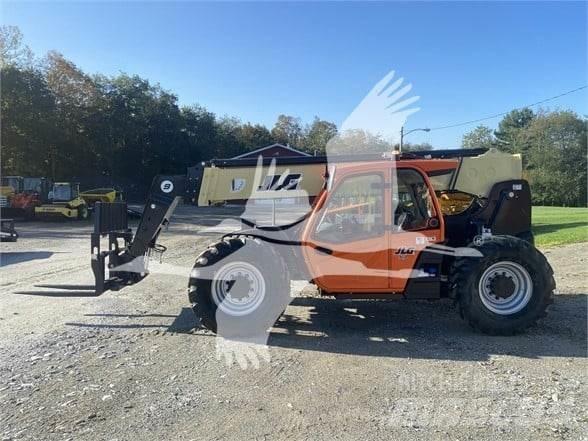 JLG 943 Ładowarki teleskopowe