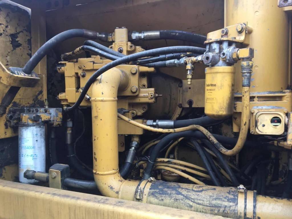 CAT 325B Koparki gąsienicowe